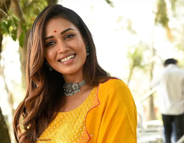 Nivetha Pethuraj Yellow Salwar Photos